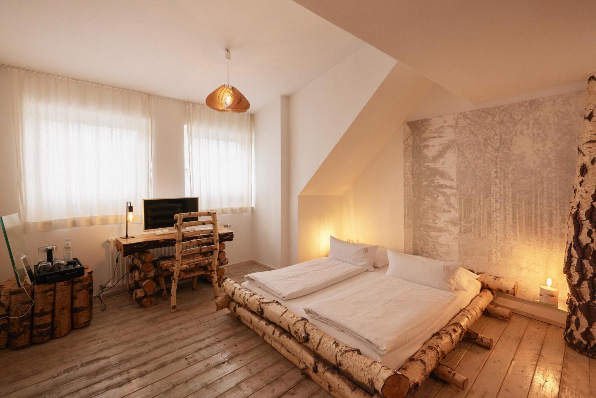 Hotel 18arts